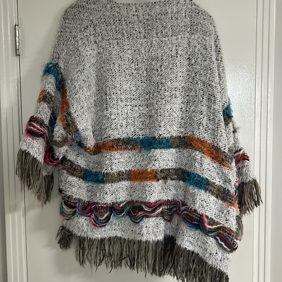 World Market women’s Cardigan one size fits all gray and multicolored - Picture 9 of 9